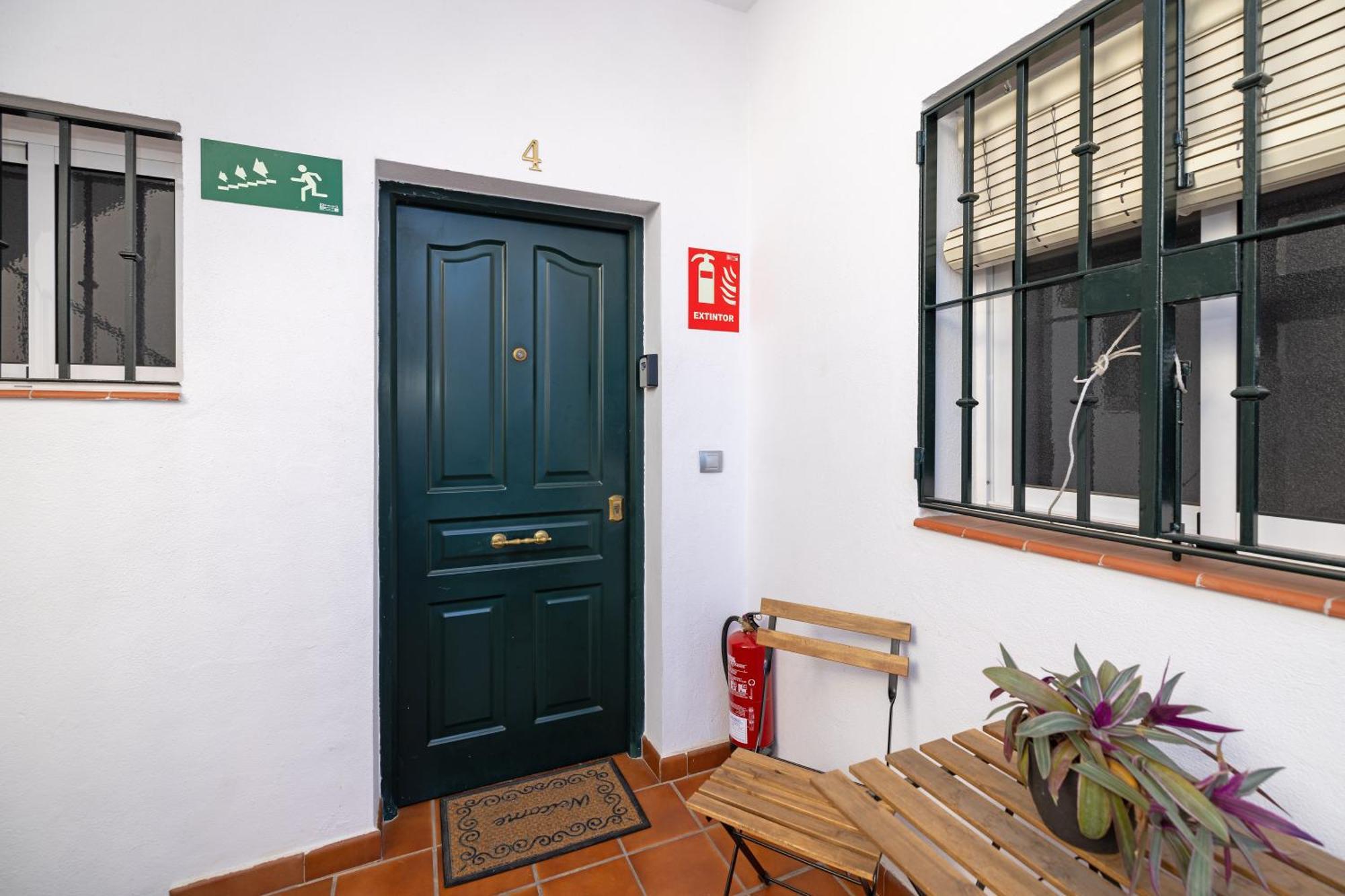 Apartamentos Trianasol 세비야 외부 사진
